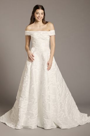 Off-the-Shoulder Jacquard Ball Gown Wedding Dress