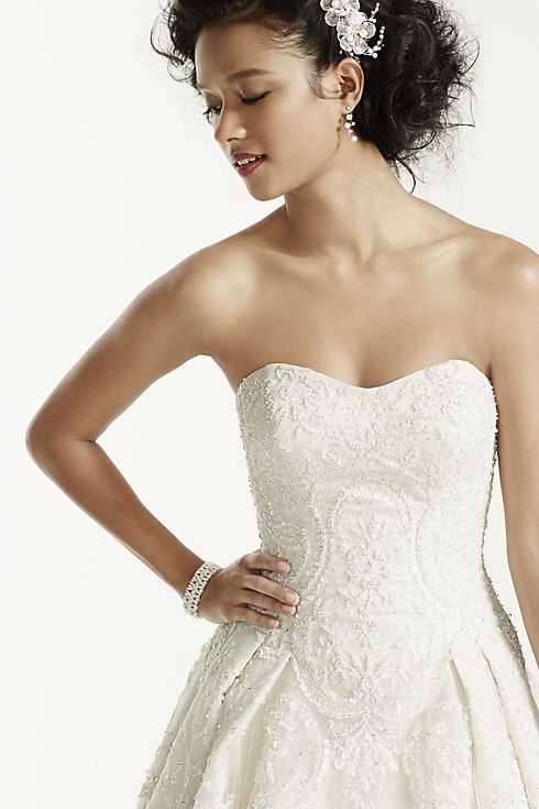 As-Is Beaded Lace Tulle Wedding Dress Image 5