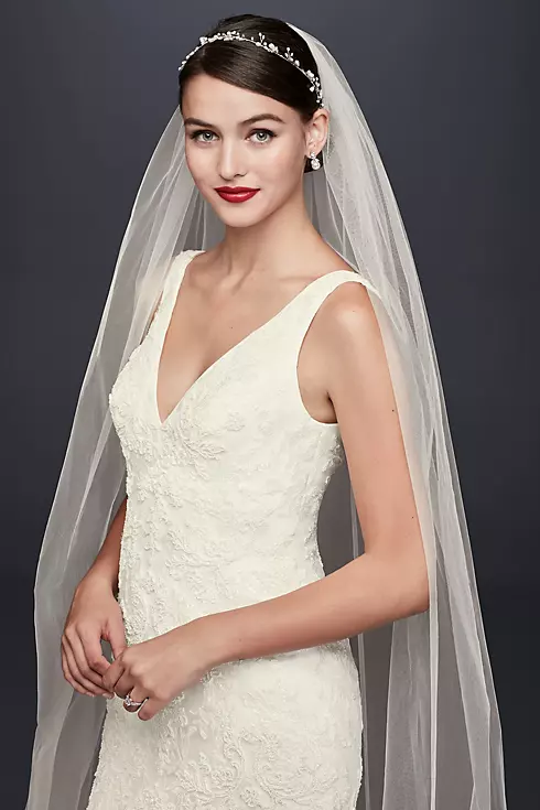 As-Is Pearl-Beaded V-Neck Mermaid Wedding Dress Image 3