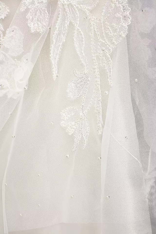 Pearl-Detailed Lace Mermaid Wedding Dress Image 4