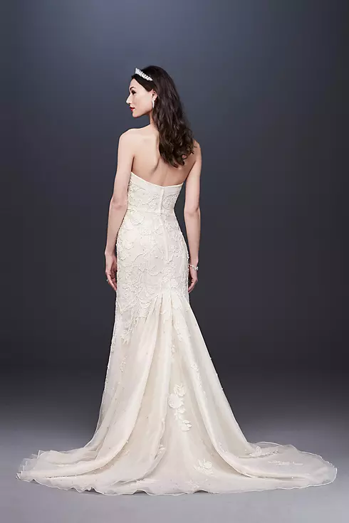 Pearl-Detailed Lace Mermaid Wedding Dress Image 2
