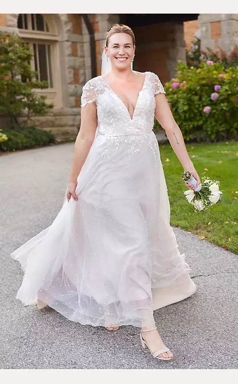 Cap Sleeve Pearl Tulle Wedding Dress with Low Back