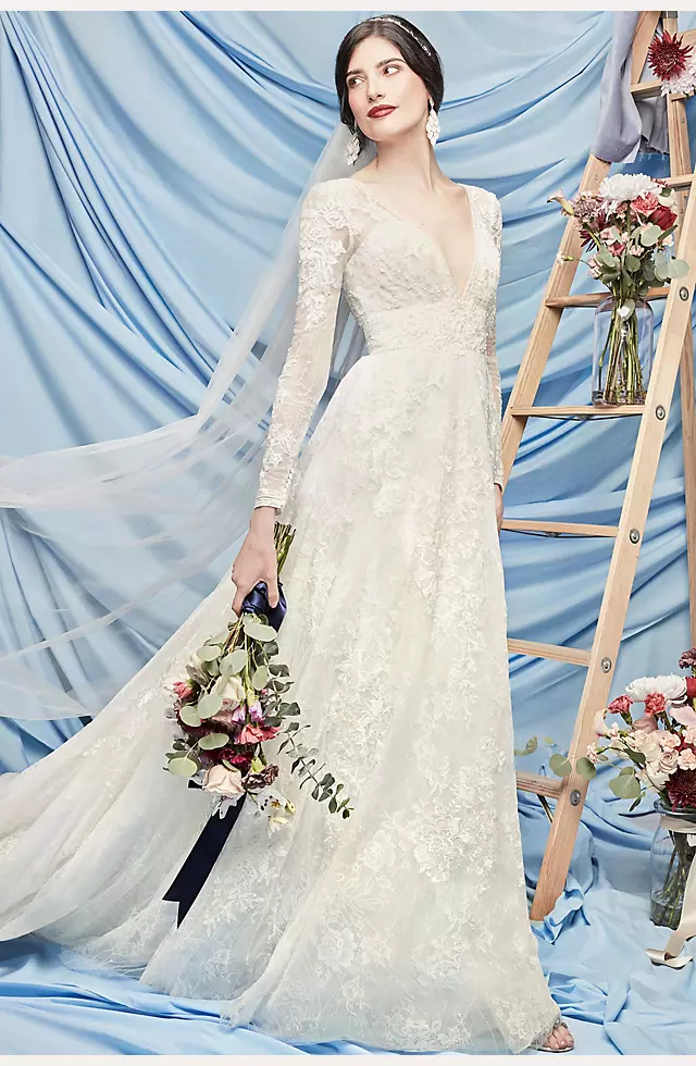 Lace Long Sleeve Keyhole Back Wedding Dress Image 5