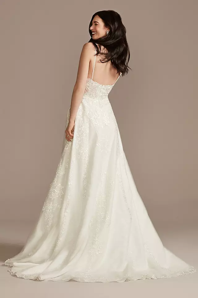 Lace Applique Tulle Wedding Dress Image 2