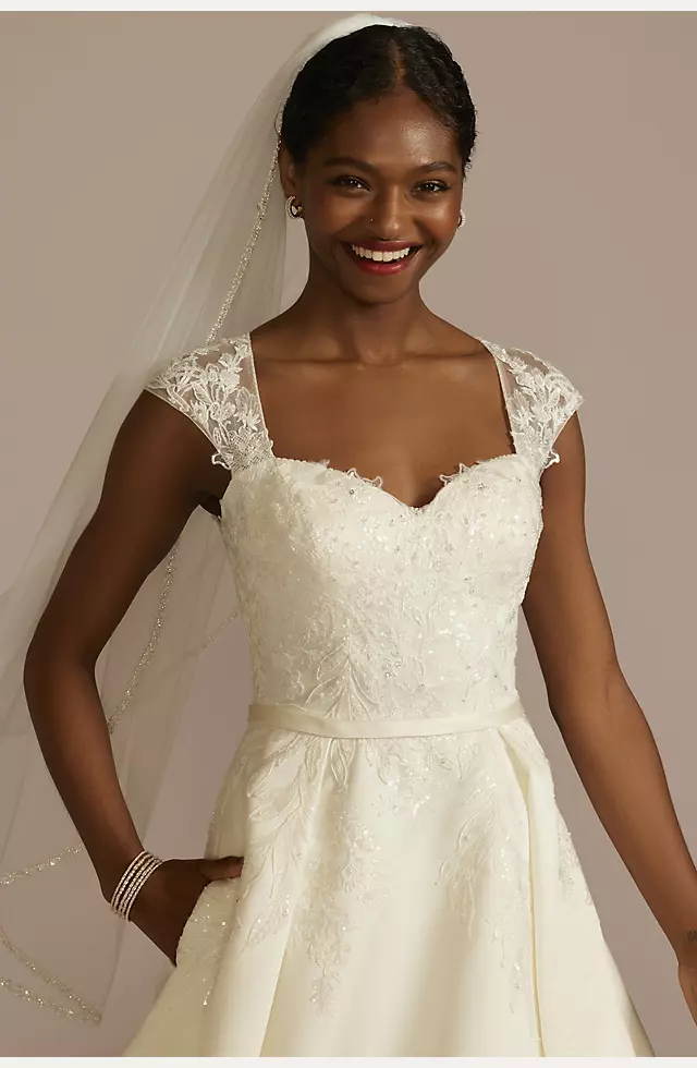 Lace Applique Cap Sleeve Satin Wedding Dress Image 3