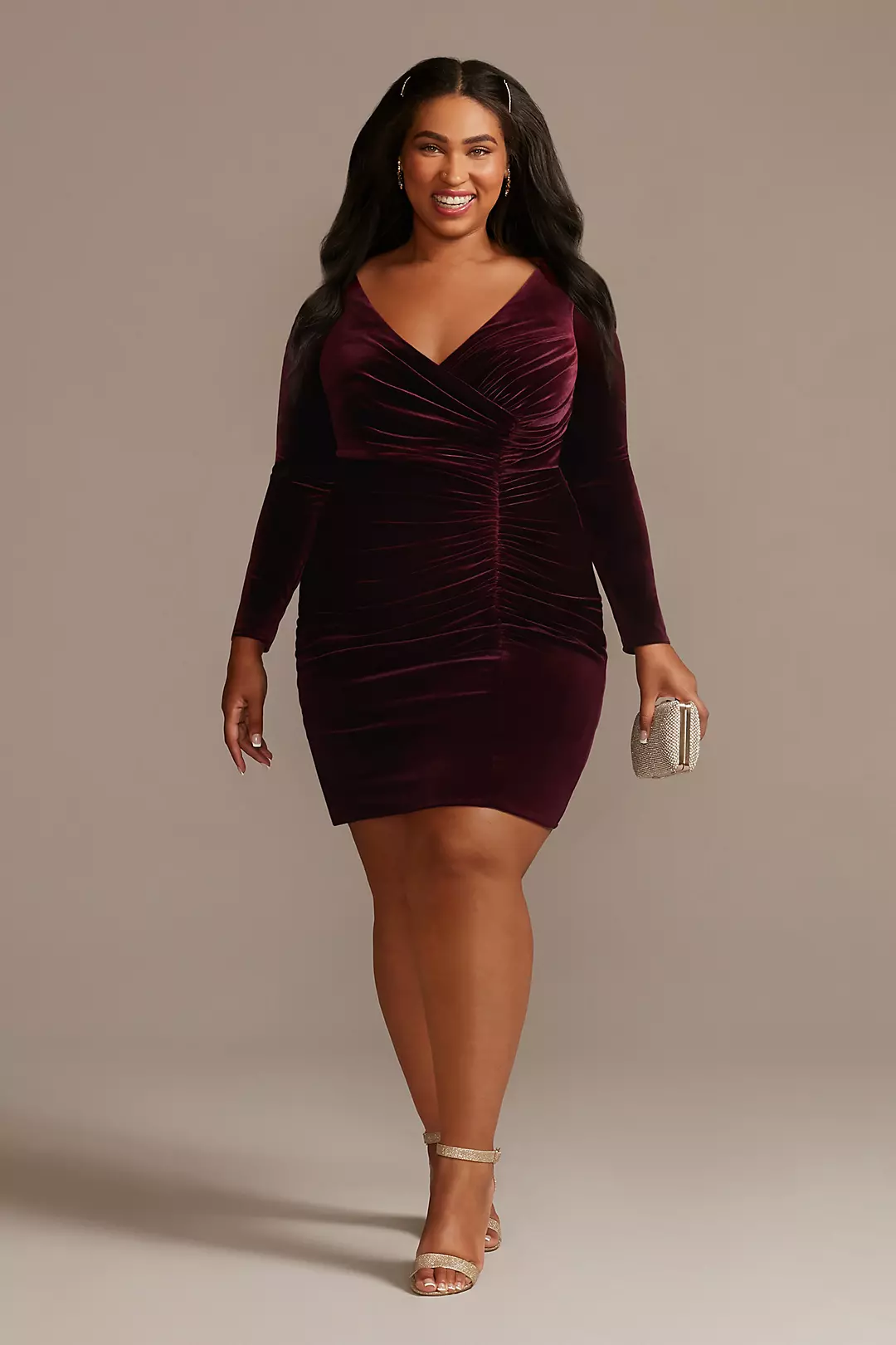 I'm plus size with thick thighs - I tried on a velvet dress styled