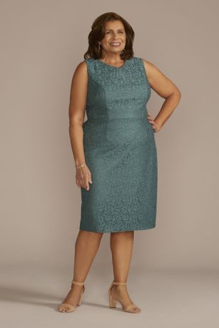green emerald velvet dress 