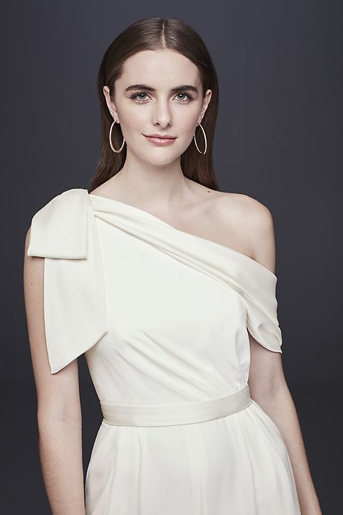One-Shoulder Crepe Wedding Jumpsuit with Bow Image 3