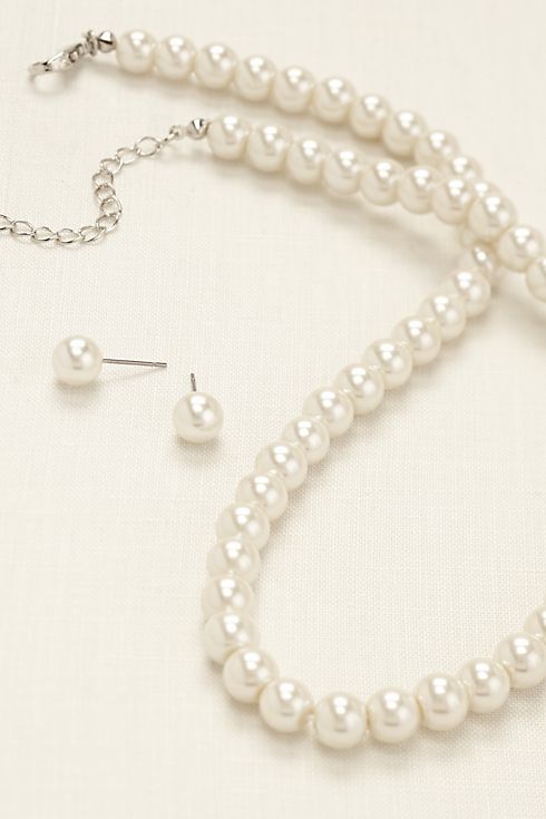 Classic Pearl Necklace and Earring Set Image 3