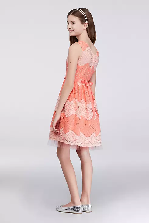 Two-Tone Lace Party Dress with Satin Bow Waist  Image 2