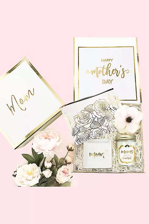 Personalized Mom Gift Box Image 1