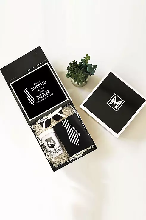 Personalized Groomsmen Gift Box Image 4