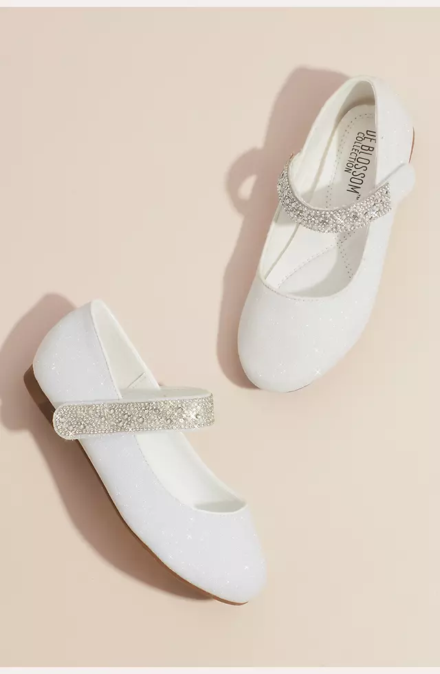 Girls Round Toe Mary Janes with Crystal Strap Image 4