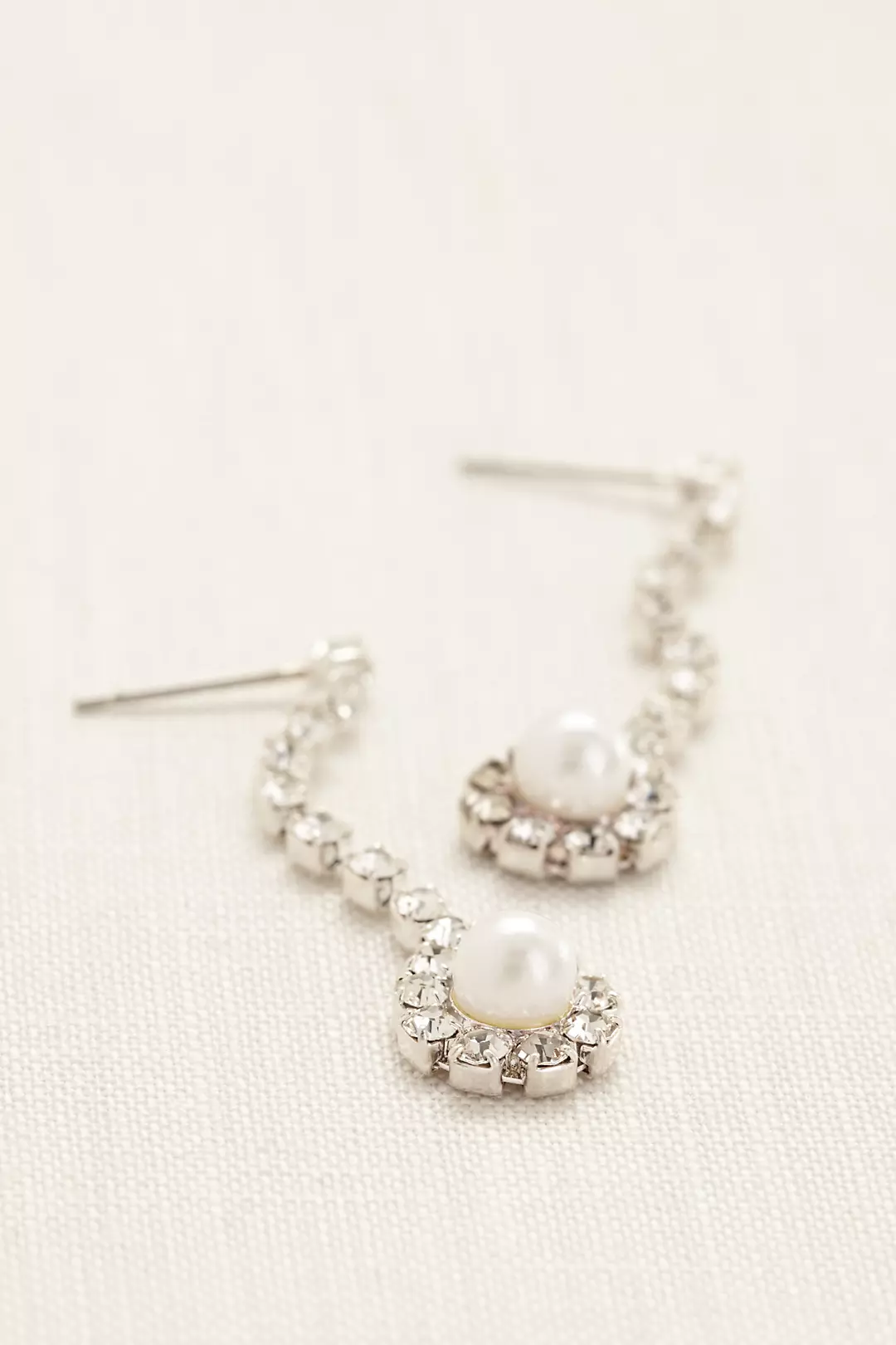 Crystal Linear Earings with Pearl Drop Image