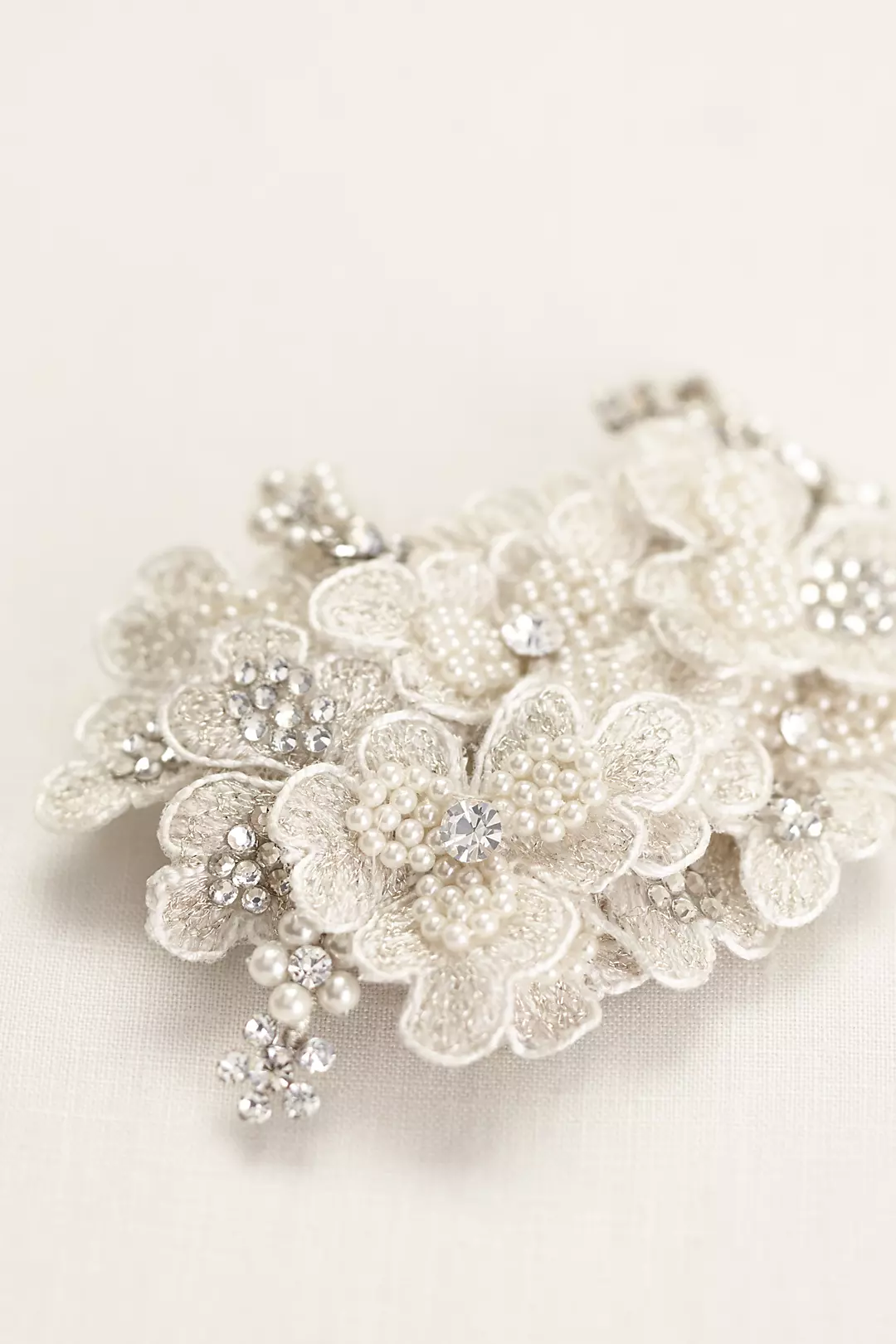 Embroidered Pearl Flower Clip Image