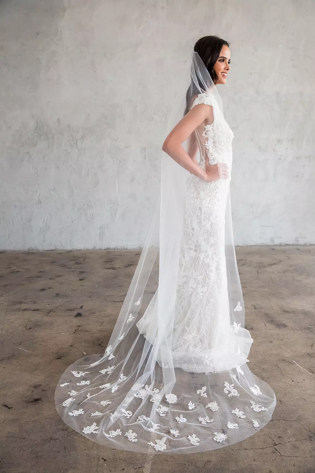 Scattered Floral Lace Tulle Chapel Veil Image