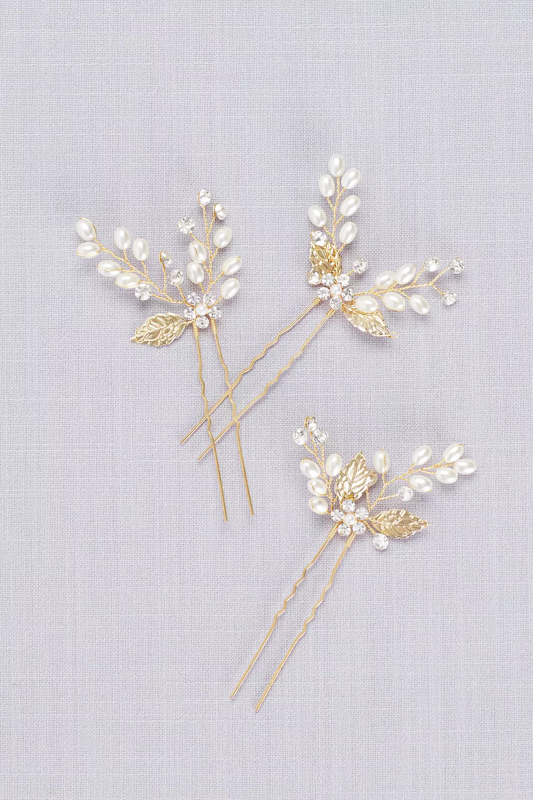 Clustered Pearl Flower Hair Pin Set Image