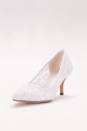 woman white dress shoes