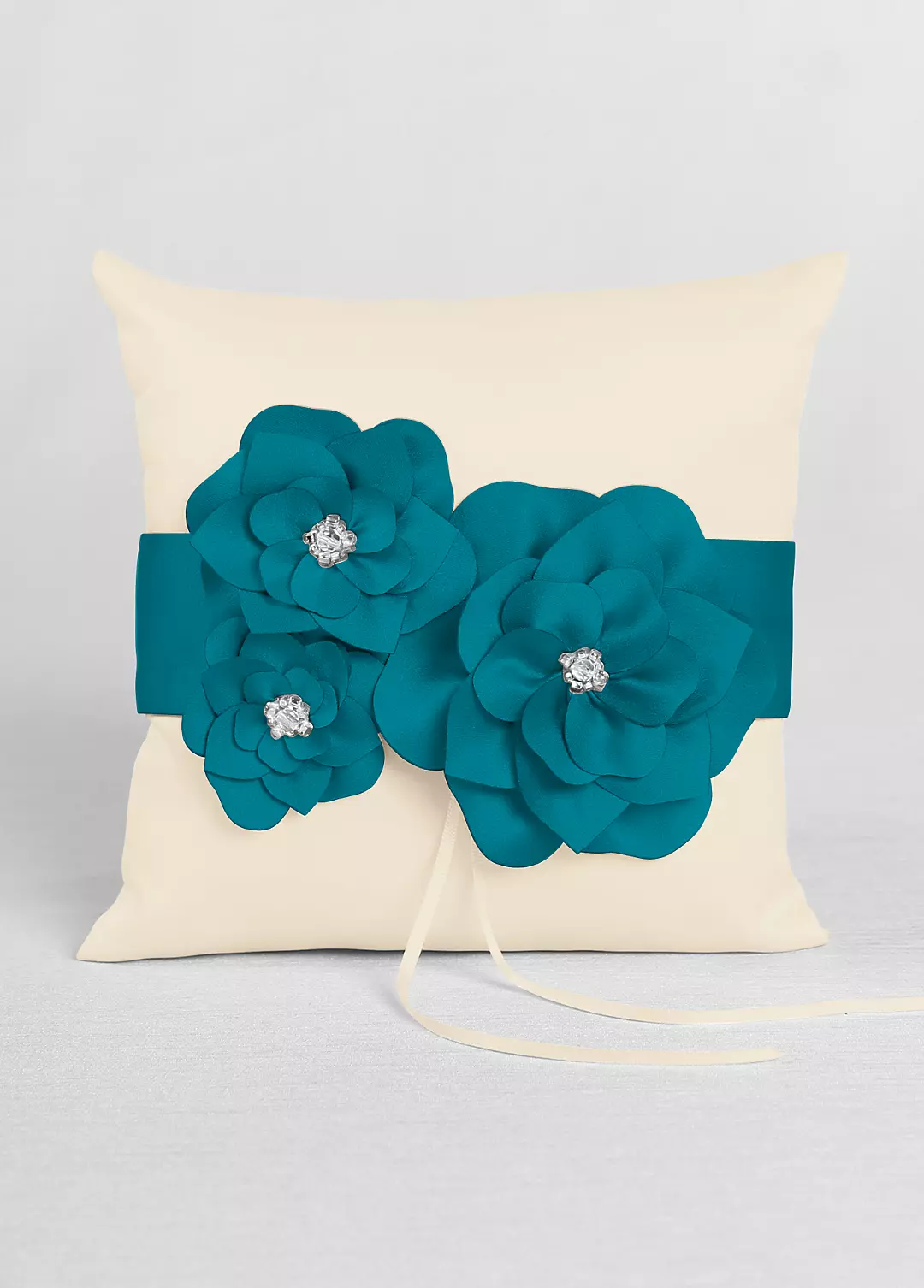 DB Exclusive Floral Desire Ring Pillow Image