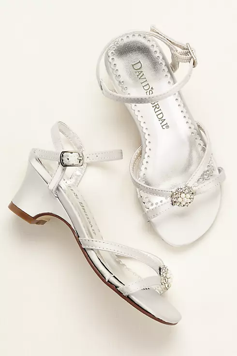Dyeable Flower Girl Sandals with Pearl Ornament Image 1