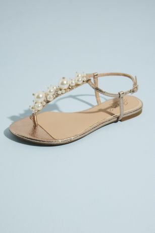 Jewel Badgley Mischka Ivory;Pink Sandals (Pearl Bauble Satin T-Strap Flat Sandals)
