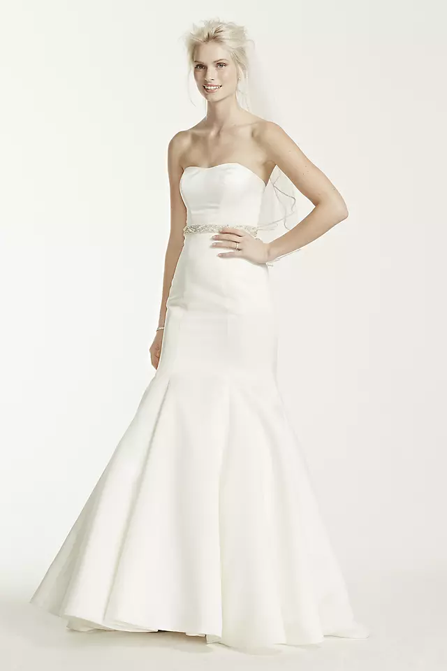 As-Is Petite Trumpet Wedding Dress with Seam Image