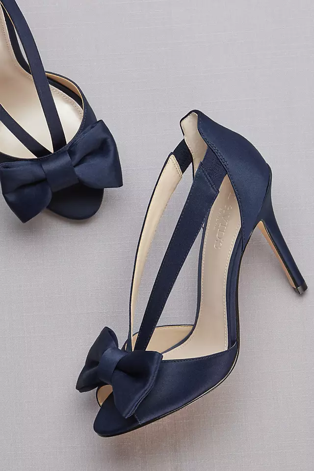 Two-Piece Strappy Bow Pumps Image 4