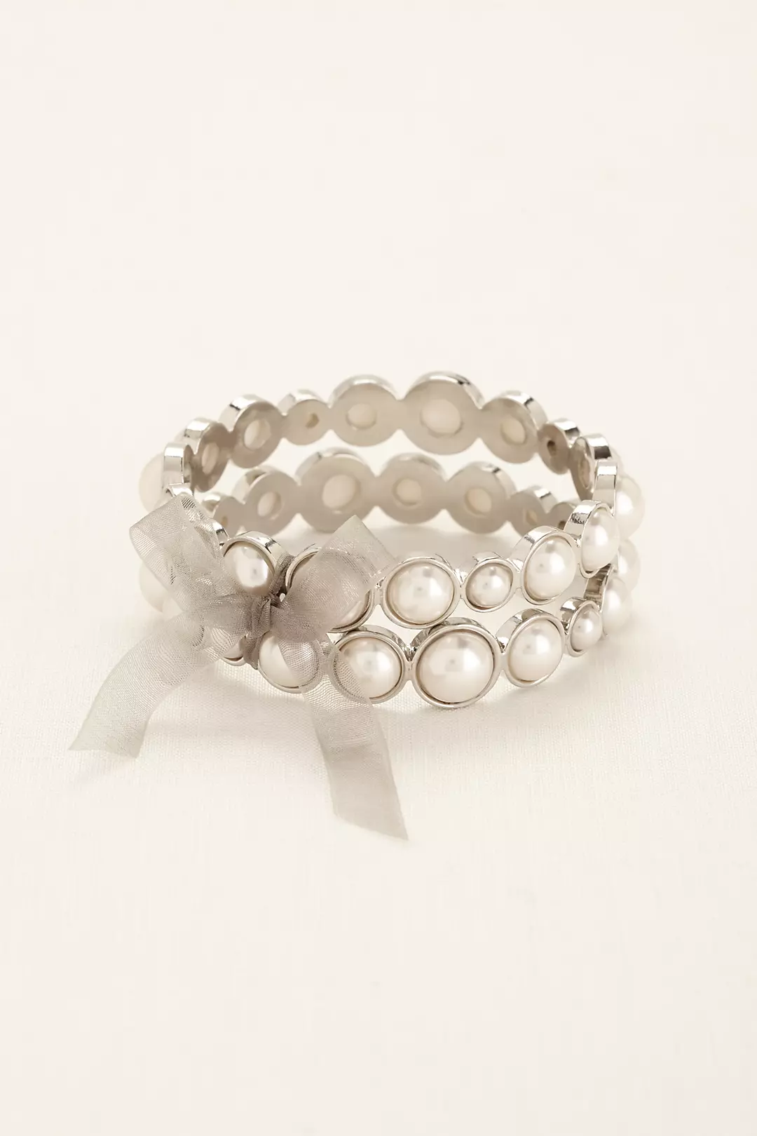 Set of 2 Pearl Bracelets Image 3