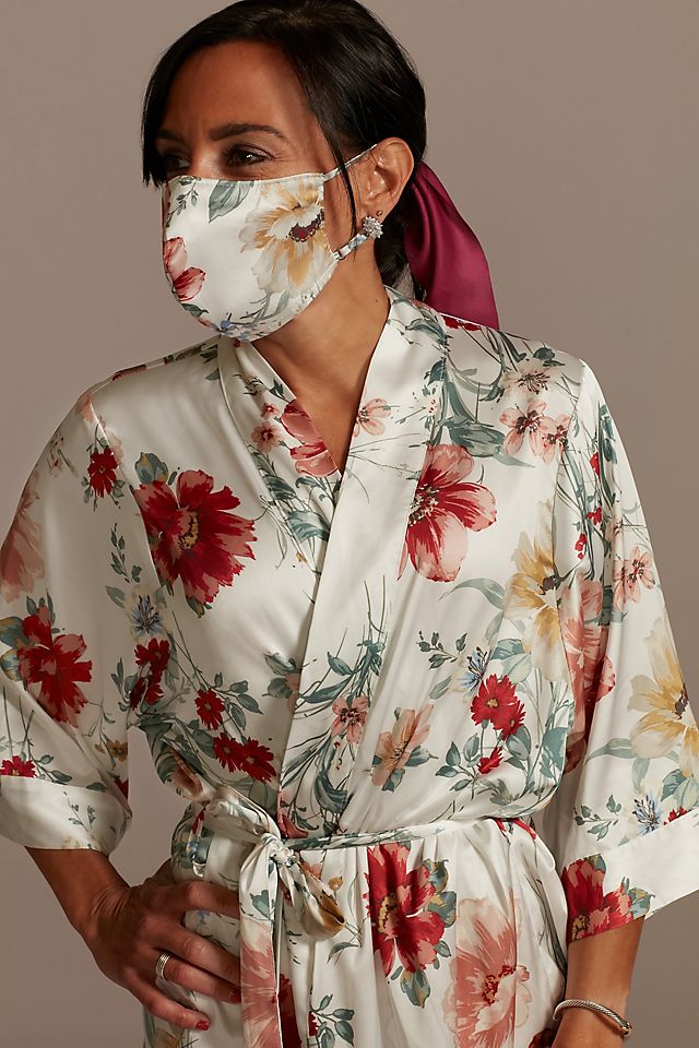 Grand Blooms Face Mask with Adjustable Ear Loops Image 2