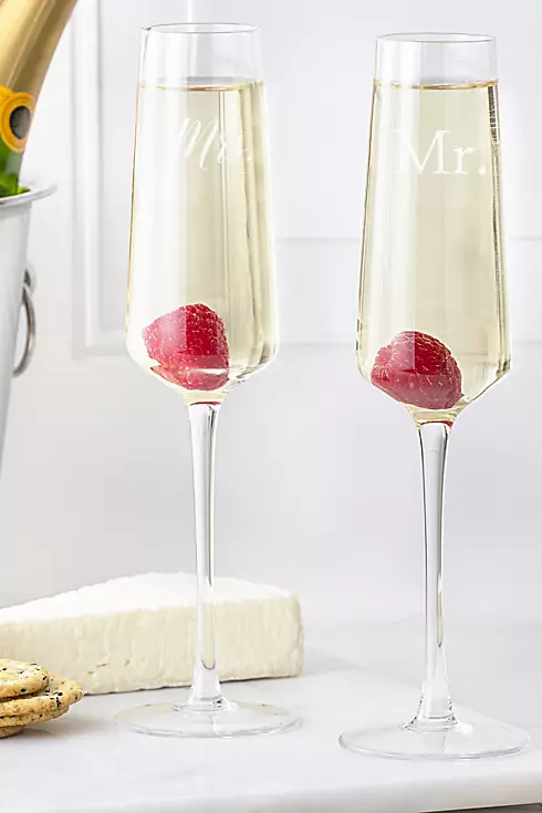 Couples Wedding 9.5 oz Champagne Estate Glasses Image 9