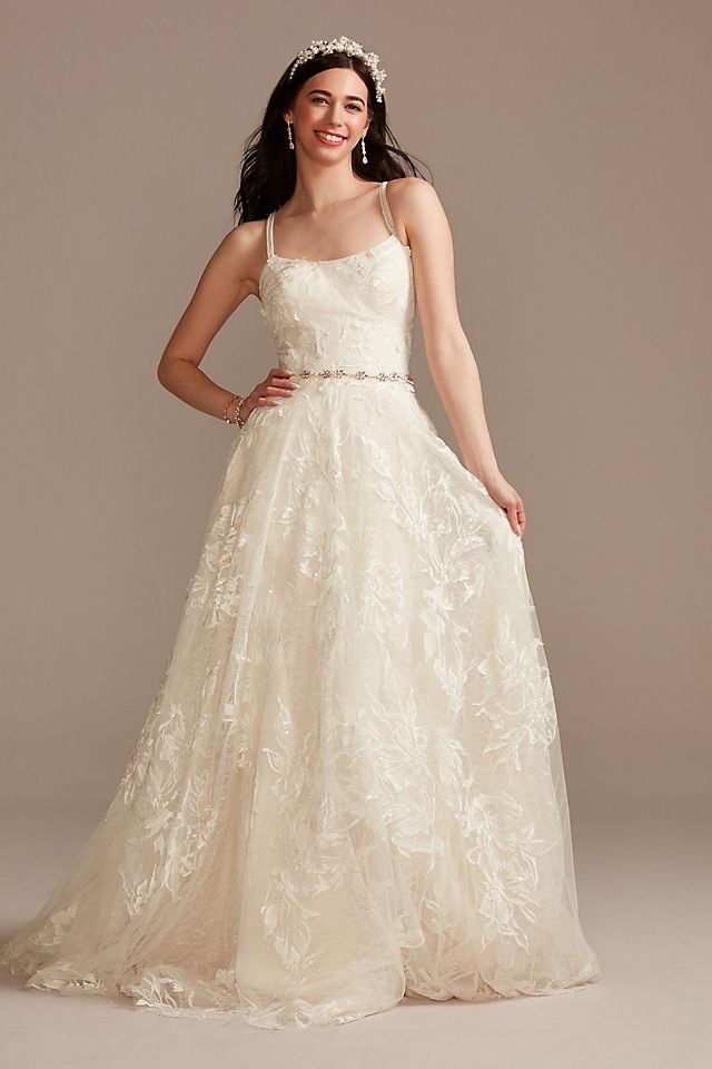 Tulle Lace V-Back Spaghetti Strap Wedding Dress Image