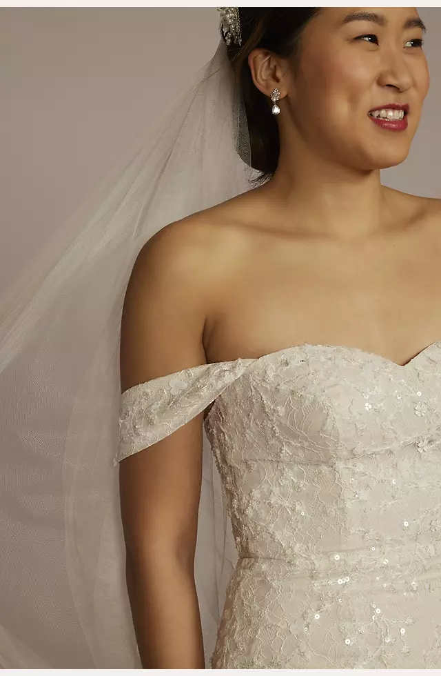 Detachable Sleeve Lace Mermaid Wedding Dress Image 5