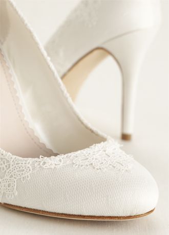 wilfully　round toe mesh pumps Pearl Mesh Round Toe Low Slingback Heels | David's Bridal