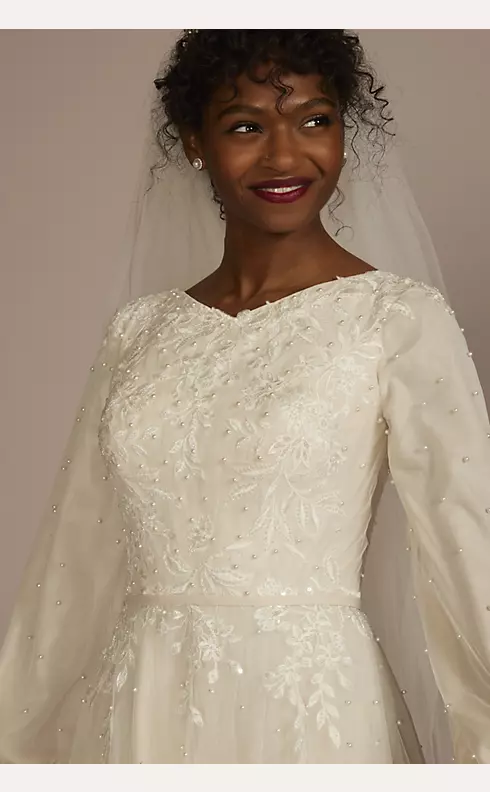Long Sleeve Pearl Tulle Modest Wedding Dress Image 3