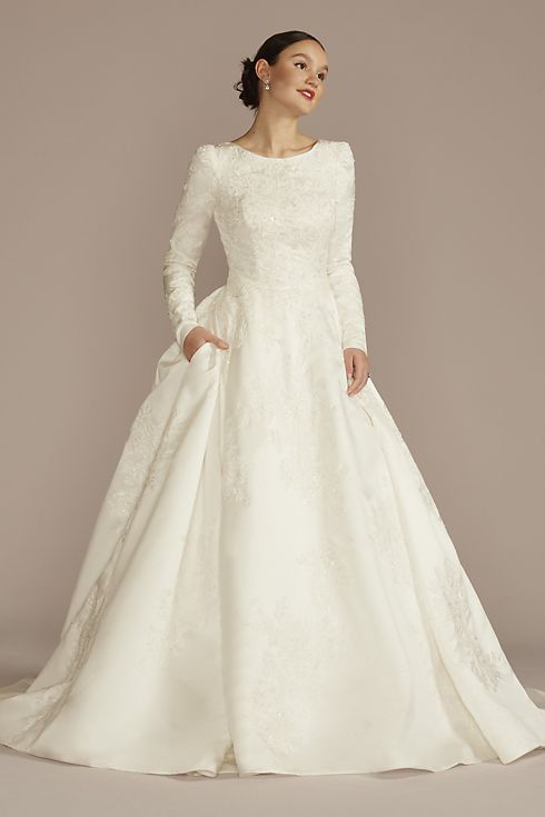 Long Sleeve Beaded Lace Modest Wedding Dress Image 4
