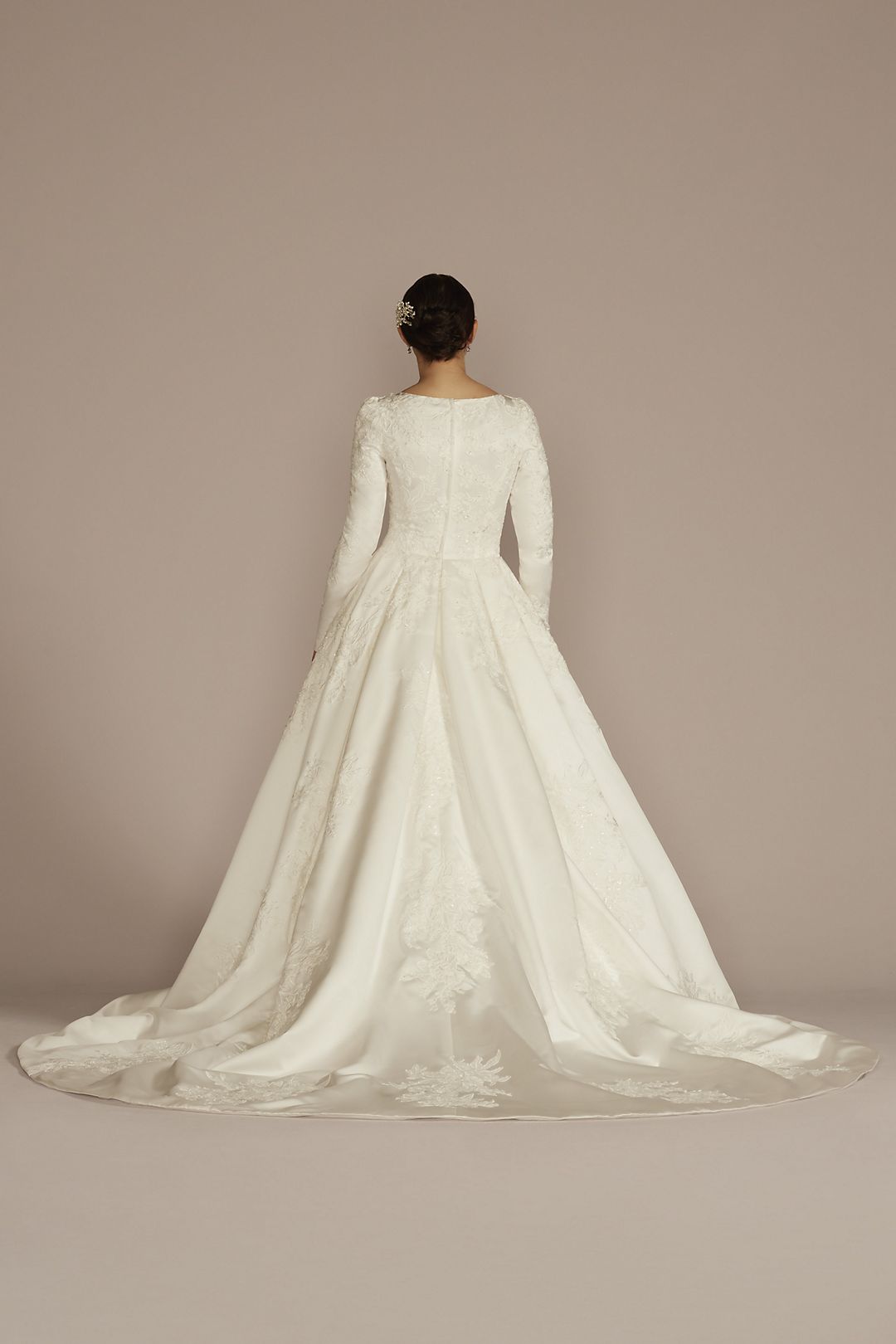 Long Sleeve Beaded Lace Modest Wedding Dress Image 4