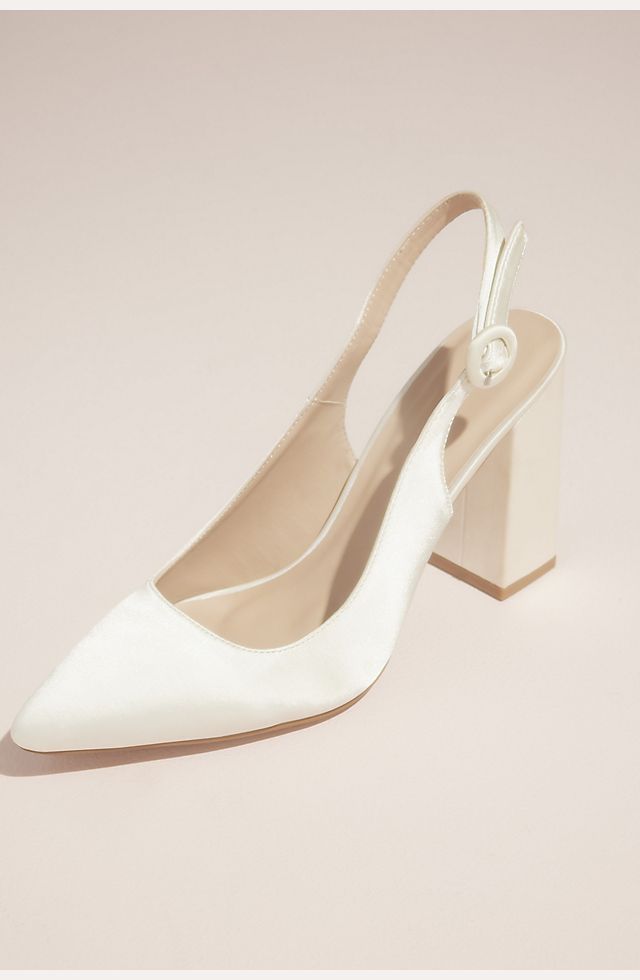 Controversieel Spit Ooit Satin Slingback Pointed-Toe Pumps | David's Bridal