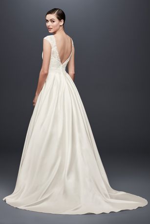 Appliqued Cap Sleeve A-Line Wedding Dress | David's Bridal