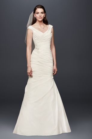 Shop Discount Wedding Dresses Wedding Dress Sale David S Bridal