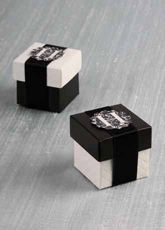 DB Exclusive Quilted Monogram Favor Box David's Bridal
