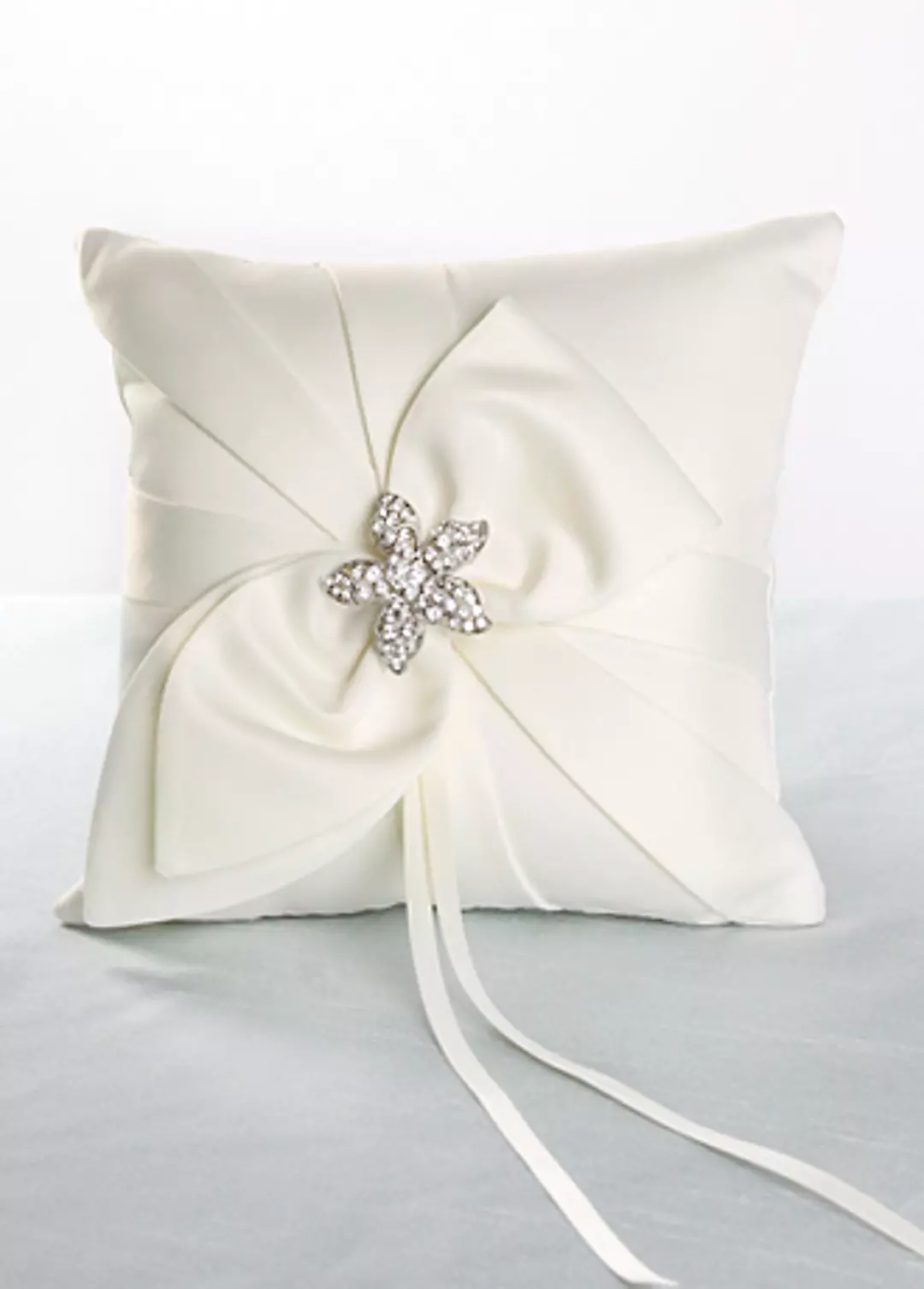 Starflower Brooch Ring Pillow Image