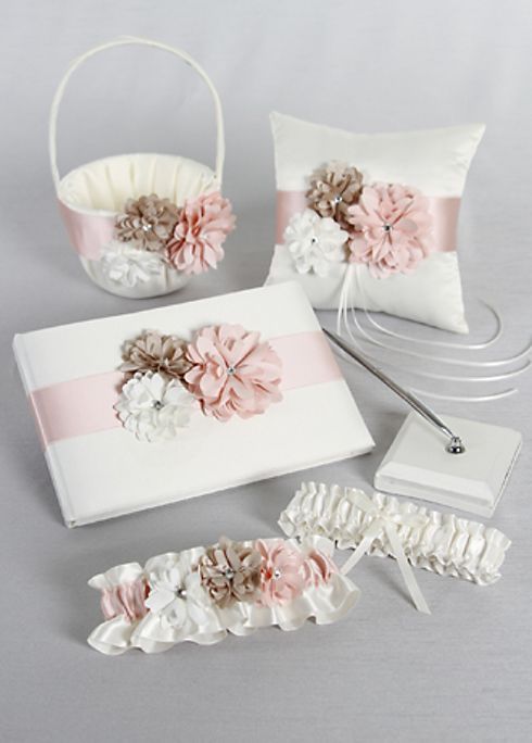 DB Exclusive Perfect Petals Collection Gift Set Image
