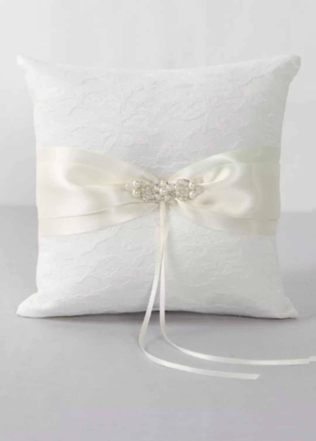 DB Exclusive Lace Elegance Ring Bearer Pillow Image