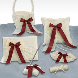 DB Exclusive Lovely Lace Gift Set Image