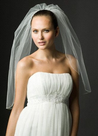 Bridal Elbow One-tier Veil with Pencil Edge Image