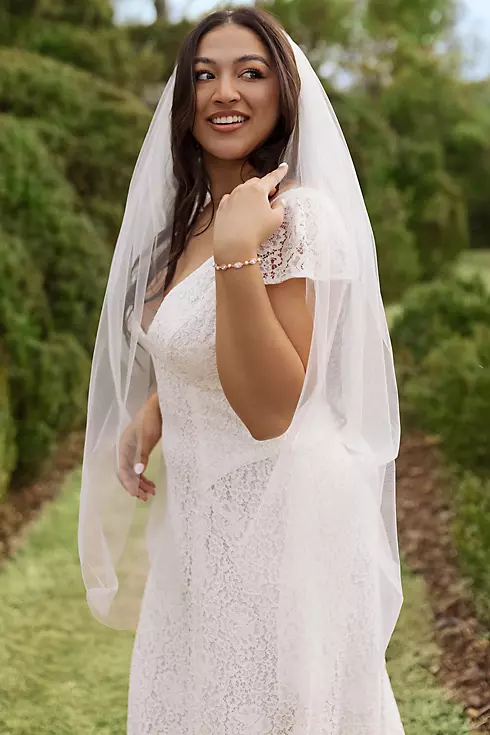 Recycled Lace Cap Sleeve V-Neck Wedding Dress Image 4