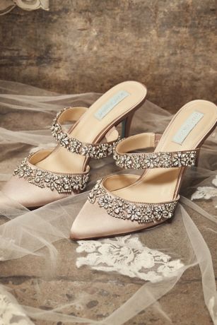 靴 Crystal Embellished Pointed Mules 19431060_44705626_600.jpg