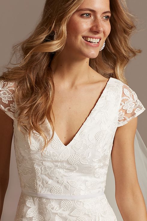V-Neck Embroidered Lace Cap Sleeve A-Line Dress Image 6