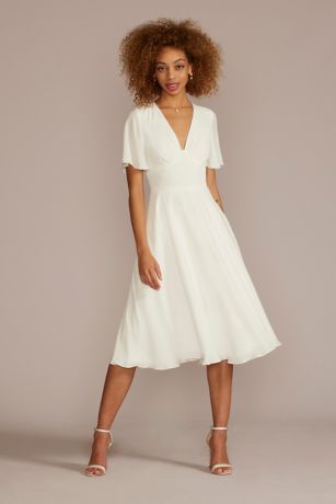 Elegant white outlet dresses for women