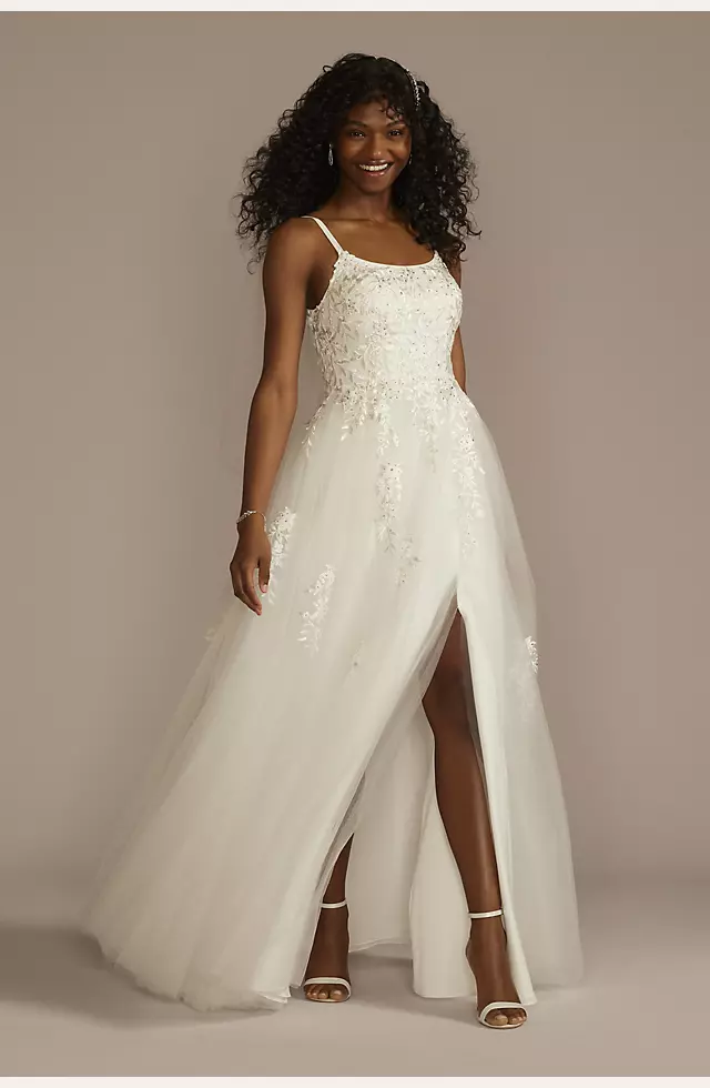 Scoop Back Lace Applique Tulle Wedding Dress Image